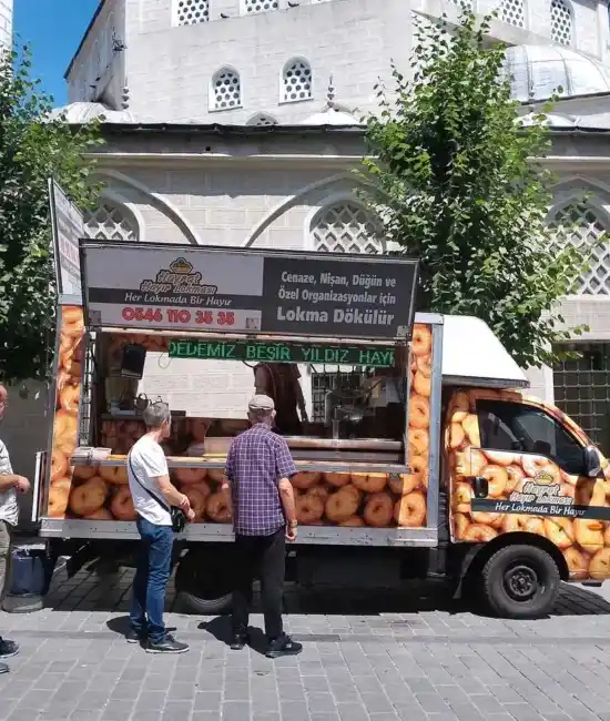 İstanbul'un her yerinde, cenaze, düğün, sünnet, nişan, özel gün ve açılışlarınız için lokma döküyoruz.